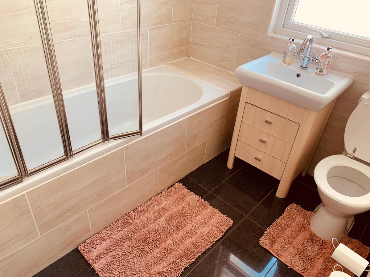 Carstairs House Homestay Liverpool